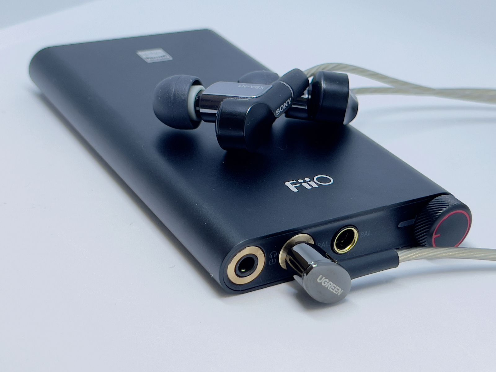 美品 Fiio Q3 ポータブルヘッドホンアンプ バランス出力 768kHz
