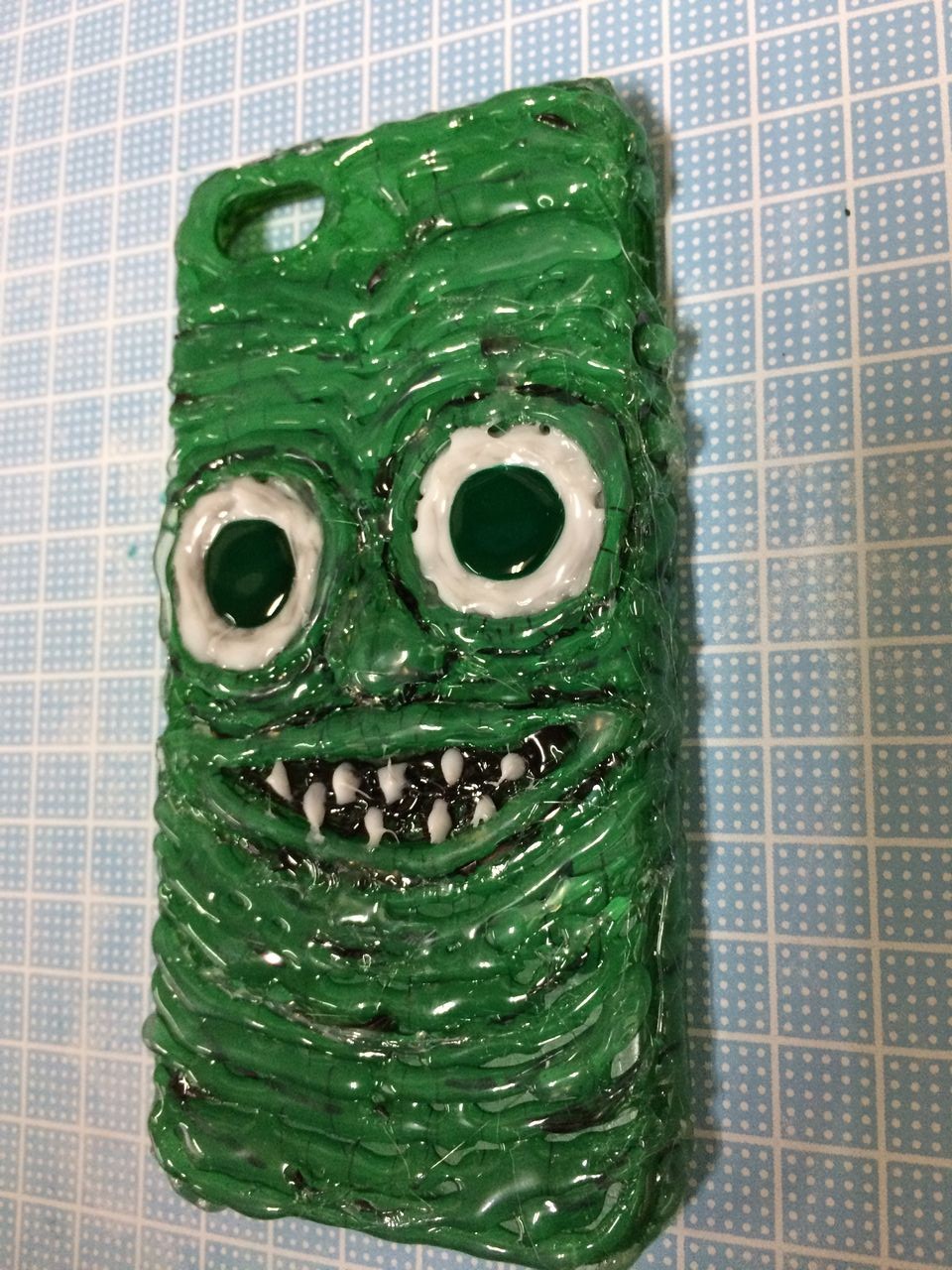 スマホケース作成 ド素人考察