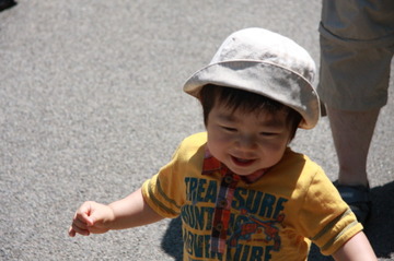 歩く歩く