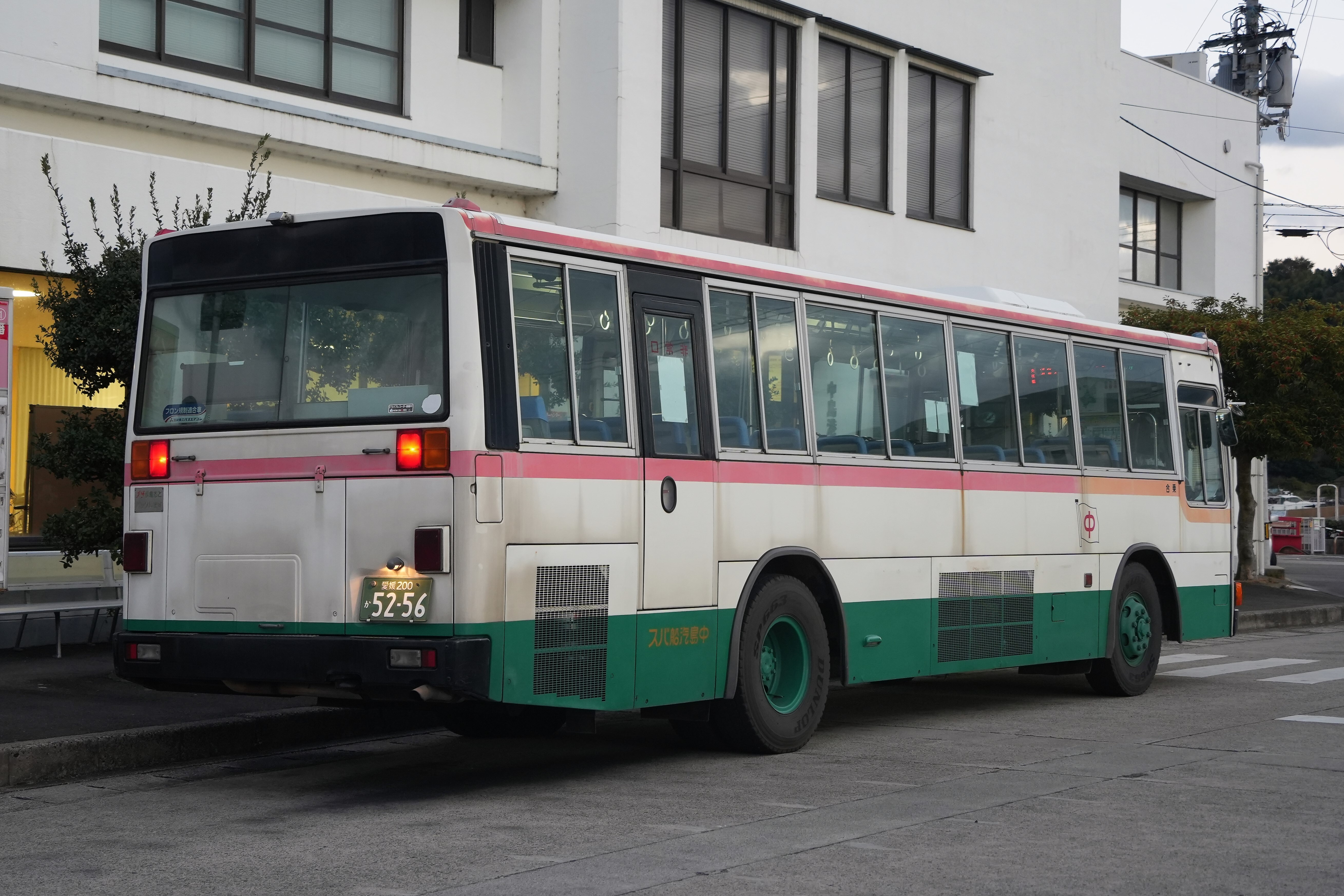 中島汽船5256 : とびぃの落書帳