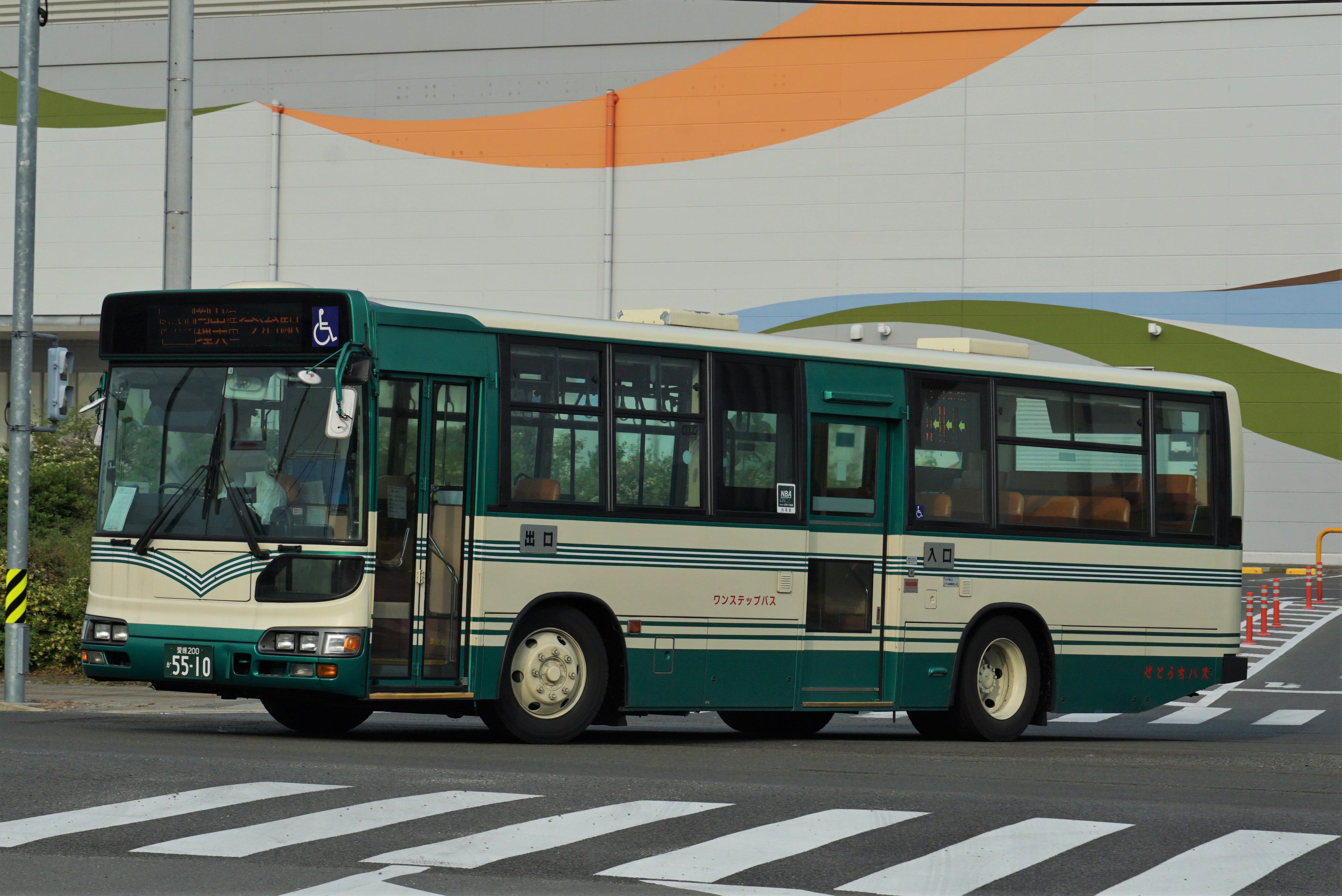瀬戸内運輸5510 : とびぃの落書帳