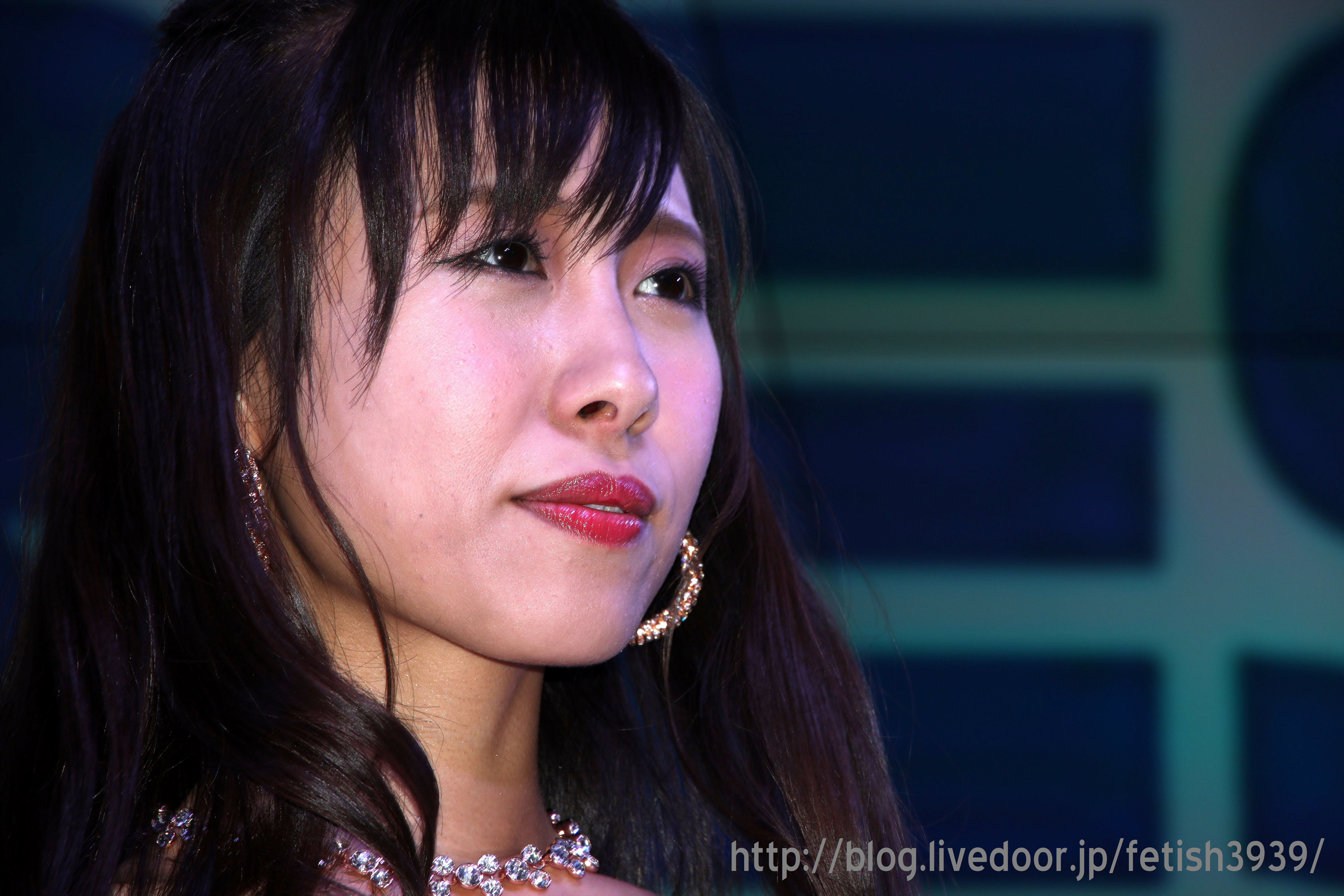 fetish3939 顔アップ ワキフェチも減少傾向?? : 綺麗なお姉さんの盲点