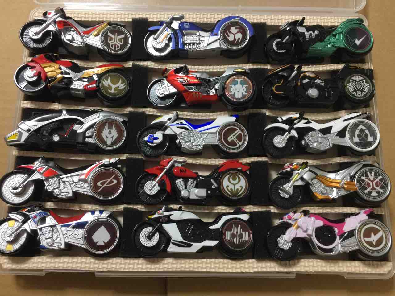 Pbシグナルレジェンドバイクセット コンバージ仮面ライダーフルコンプへの道と俺の趣味と魂のblog Pbシグナルレジェンドバイクセット コンバージ仮面ライダーフルコンプへの道と俺の趣味と魂のblog