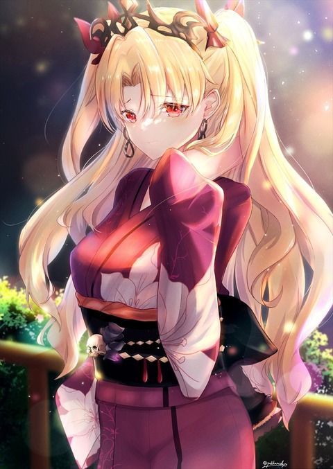 E8_HoBUUcAcsWdO_R