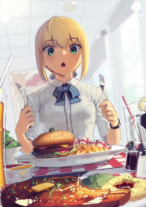 Fgo ジャンクなご馳走を前にしたセイバーさん ハンバーガーをナイフとフォークで食べる上品さ好き Fgoまとめ カルデア速報