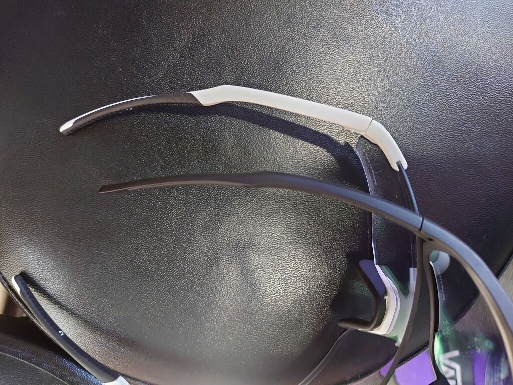 BOLLE ICARUSを使って見えてきたアイウェアの差 フレームレスとフル ...