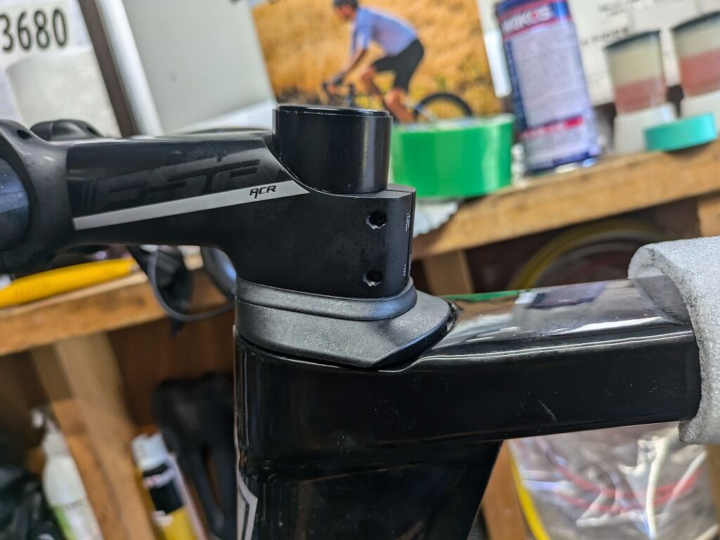 フル内装のステム選びは難易度高⁉ FSAのNS ACRステムの仕様と