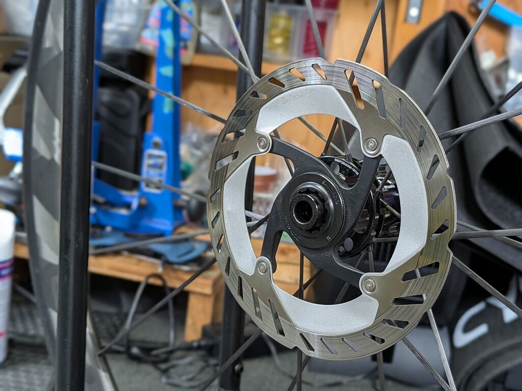 LUN HYPER 2023 D33（リムハイト：35mm）ディスクブレーキ仕様 LUN HYPER 2023 D33（リムハイト：35mm）ディスクブレーキ仕様 Lun