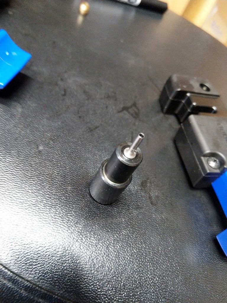 シマノ 油圧ディスク用 専用工具TL-BH62のご紹介 えふえふぶろぐ シマノ TL-BH62 ディスクブレーキホース カット&セット工具 2351SH