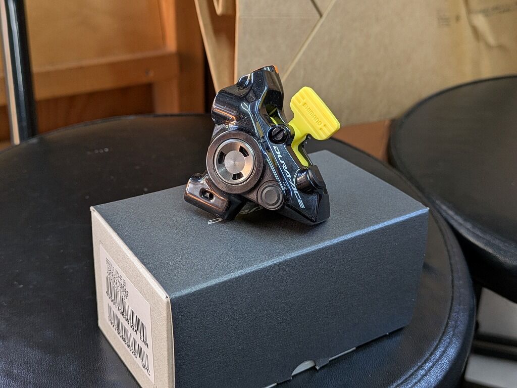 R9270 デュラエースフロントブレーキ シマノ DURA-ACE（デュラエース）BR-R9270-F DISCキャリパー