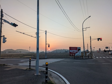 PXL_20250301_212254774