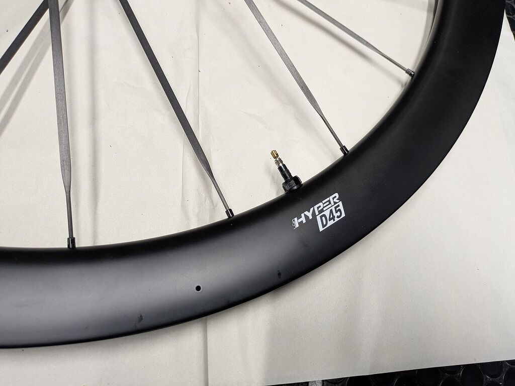 Lun HYPER カーボンホイール D45 11/3まで値下げ 新品未使用 LUN HYPER 3 D45 カーボンホイール シマノ - メルカリ
