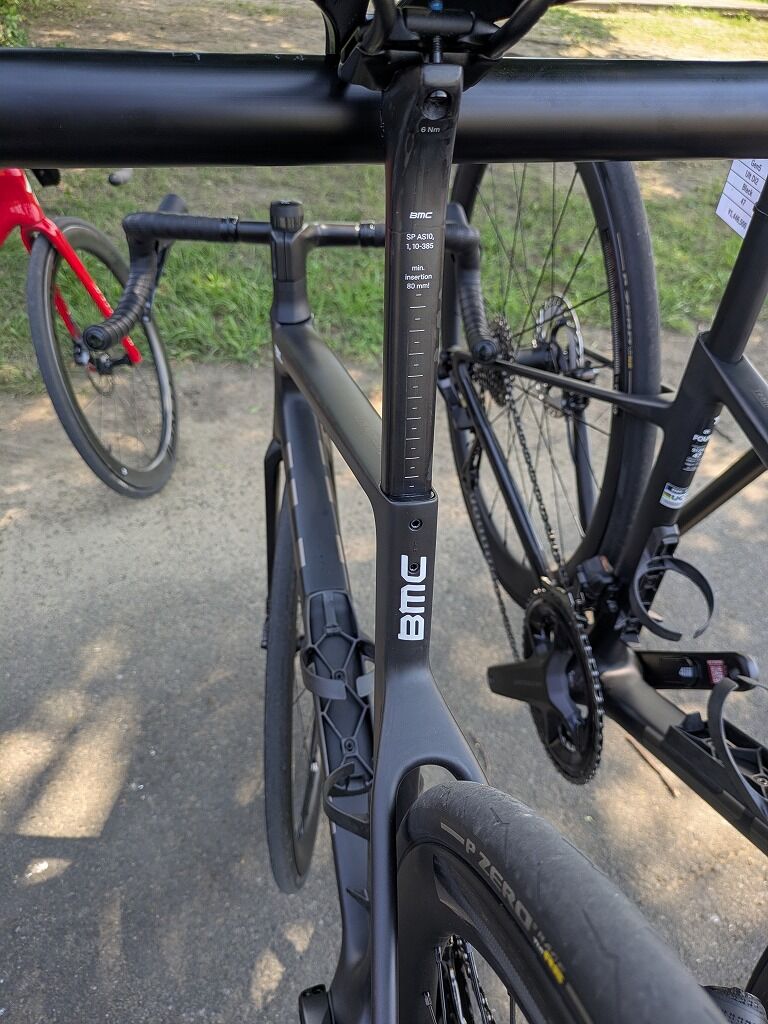 BMC】新型Teammachine 5代目 SLR01乗ってきた！インプレッション : え