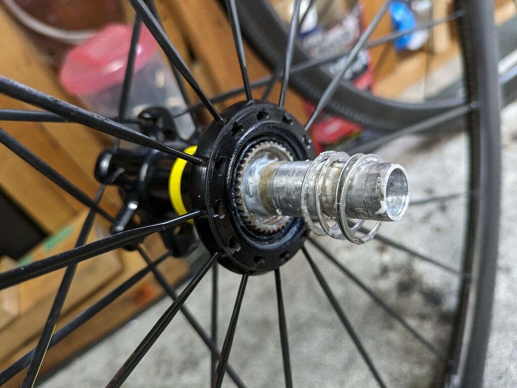 ジャンクMAVICCOSMICPROCARBONEXALITH貴重なスポーク付き ジャンク