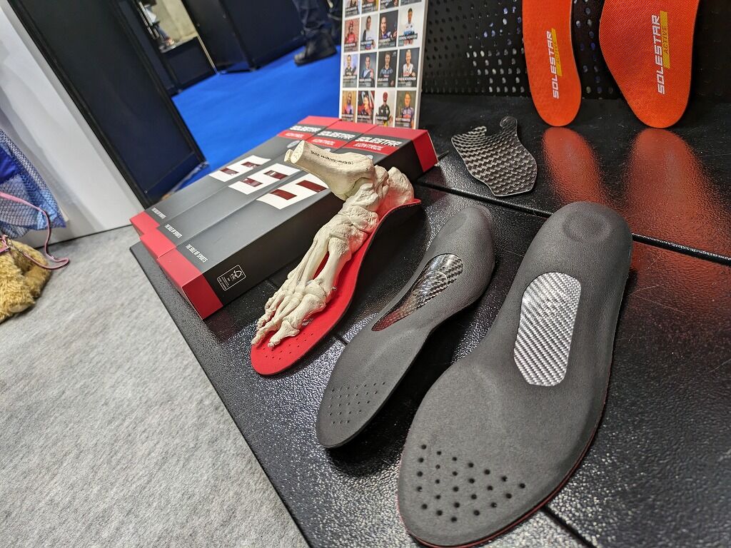 平均出力6.9％UP 究極のインソール!? SOLESTAR KONTROL2 を試す