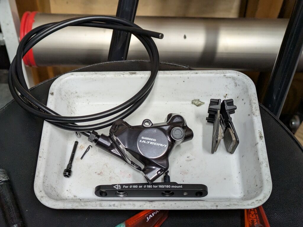 油圧ブレーキキャリパーBR-R8170前後共に起きていた不具合とは
