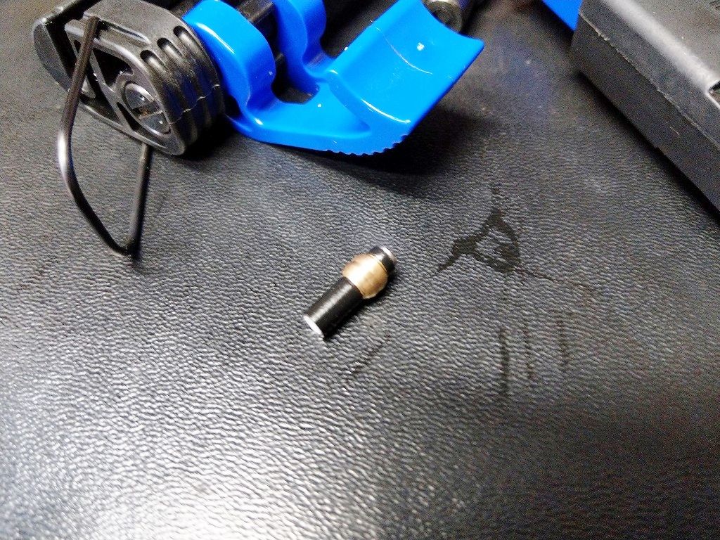 シマノ 油圧ディスク用 専用工具TL-BH62のご紹介 えふえふぶろぐ シマノ TL-BH62 ディスクブレーキホース カット&セット工具 2351SH