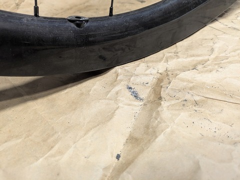 PXL_20250901_232103468