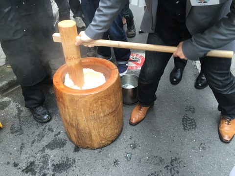 餅つき2
