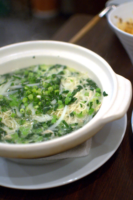 上湯スープの土鍋麺880-3