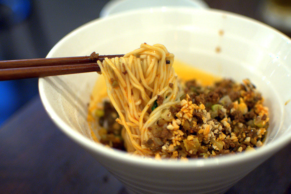 四川汁なし担々麺-6