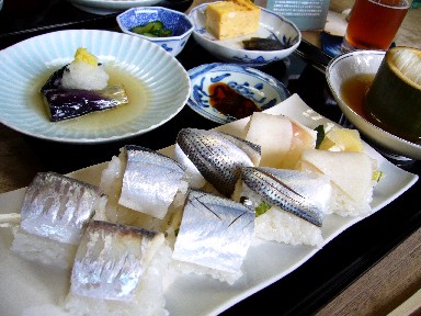 051029左可井季節の押し寿司そうめんセット.jpg