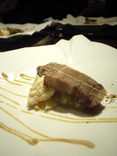 080219ボンバンスもち豚