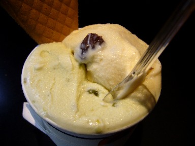 050903mariogelateria�ԥ������������졼����.jpg