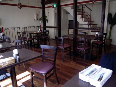 090329ダクシン店内