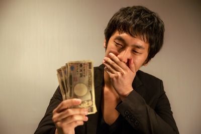 暇だから元手なしで何もしないで金稼ぐ方法を教える