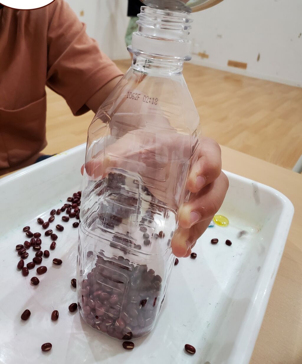 小豆遊び 福岡市 放課後等デイサービス しんがくどう福岡東 松崎