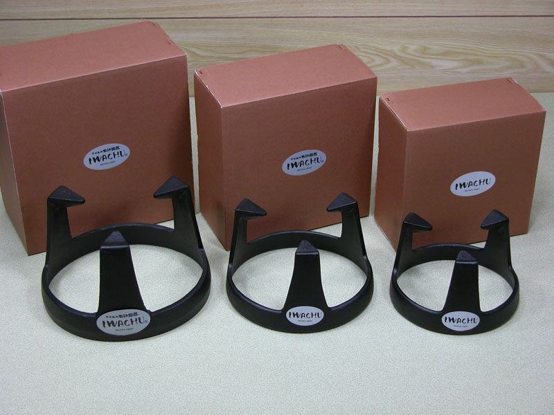 岩鋳　五徳　小 囲炉裏の道具 岩鋳の五徳 大・中・小 : 囲炉裏・火鉢・七輪の