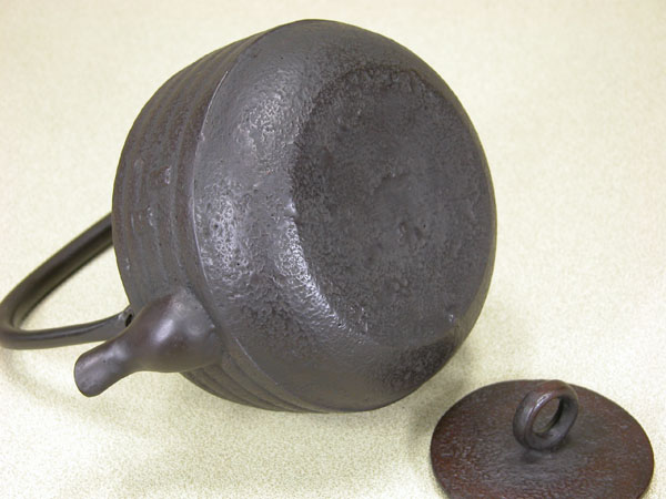 鉄瓶はihで使えるか 囲炉裏 火鉢 七輪のうんちく 炭火道 鉄瓶はihで使えるか 囲炉裏 火鉢 七輪のうんちく 炭火道