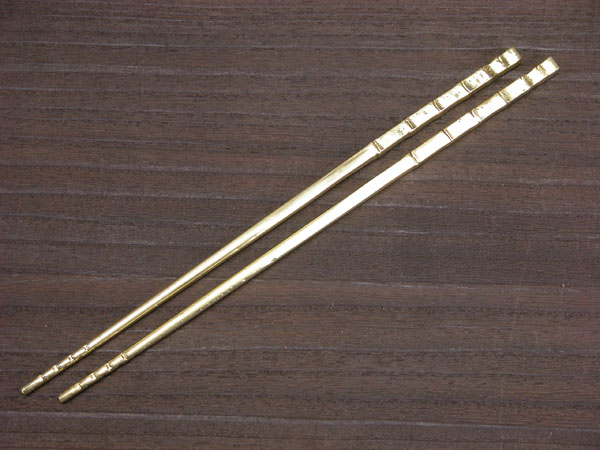 火箸の販売 真鍮火箸 : 囲炉裏・火鉢・七輪のうんちく － 炭火道