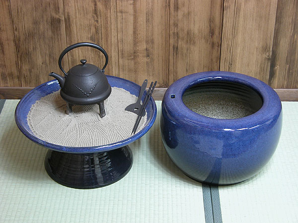囲炉裏・火鉢・七輪のうんちく － 炭火道