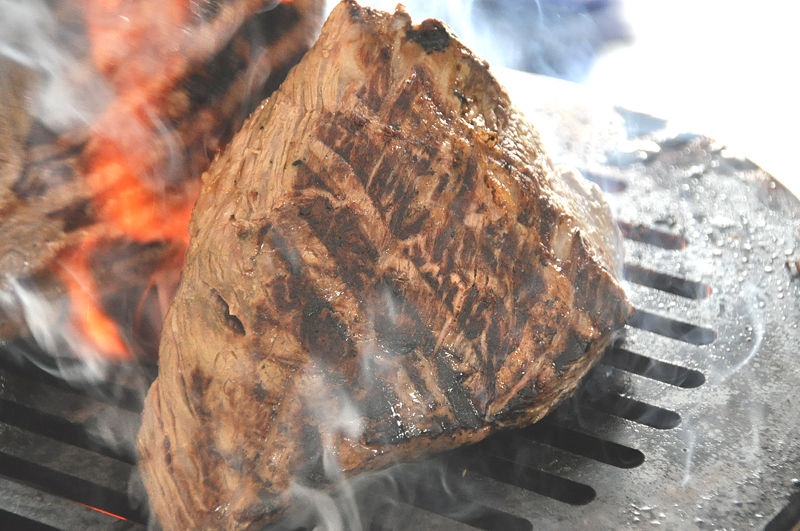 鉄板グリルで焼き肉 囲炉裏 火鉢 七輪のうんちく 炭火道 鉄板グリルで焼き肉 囲炉裏 火鉢 七輪のうんちく 炭火道