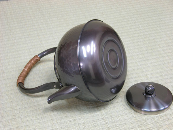 囲炉裏・火鉢のやかん 販売 : 囲炉裏・火鉢・七輪のうんちく － 炭火道