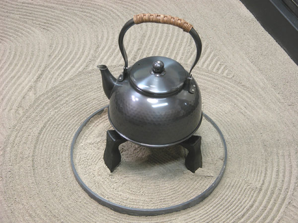 囲炉裏・火鉢のやかん 販売 : 囲炉裏・火鉢・七輪のうんちく