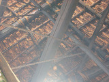 燻煙屋根裏.jpg