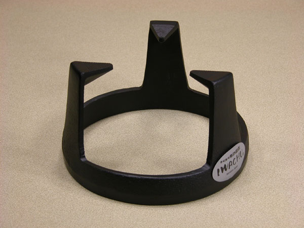 囲炉裏の道具 岩鋳の五徳 大・中・小 : 囲炉裏・火鉢・七輪のうんちく