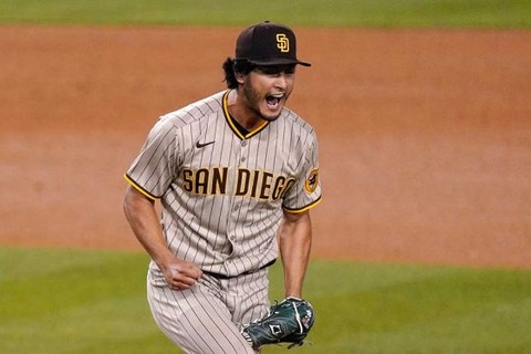 20210424_darvish2_ap-560x373