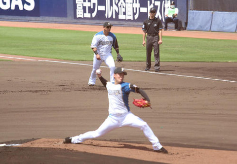 悲報 日ハムob 吉田輝星の投球は意図がわからない これでは何も得るものがない プロ野球１２球団まとめサイト