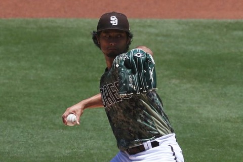 20210524_darvish_ap-560x373