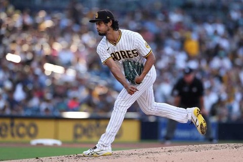 20210808_darvish1_ap-560x373