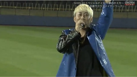 EEB09E9C-6961-4569-B9A9-2621E7D371F6