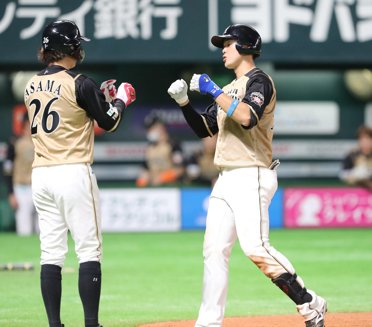 アベックホームラン 3人