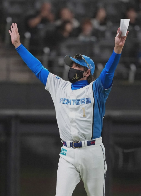 【日本ハム】新庄剛志監督、来季も続投へ！6年目の指揮へ近日中にも自ら表明