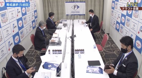 288A644D-8FA8-4AE6-B8D0-7684EA4D1CA4