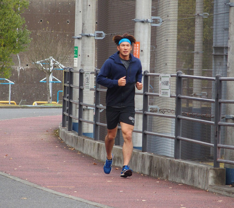 202111180000837-w1300_0