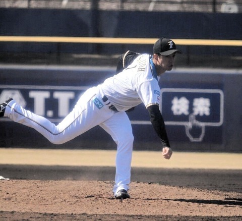 日本ハム 栗山英樹監督もホッ 故障明け斎藤佑樹の269日ぶり復帰登板に 泥まみれになっても前に進まなきゃ 中日スポーツ Yahoo ニュース